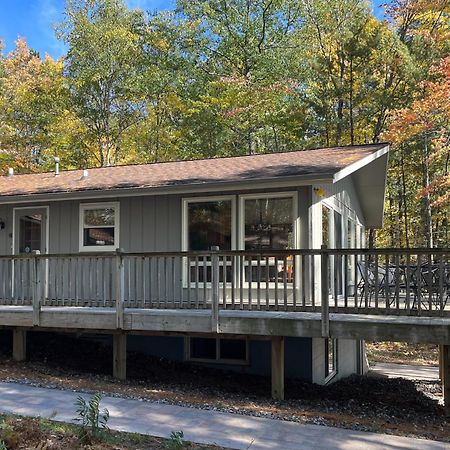 Chanticleer Inn: Hudson House Eagle River Exterior photo