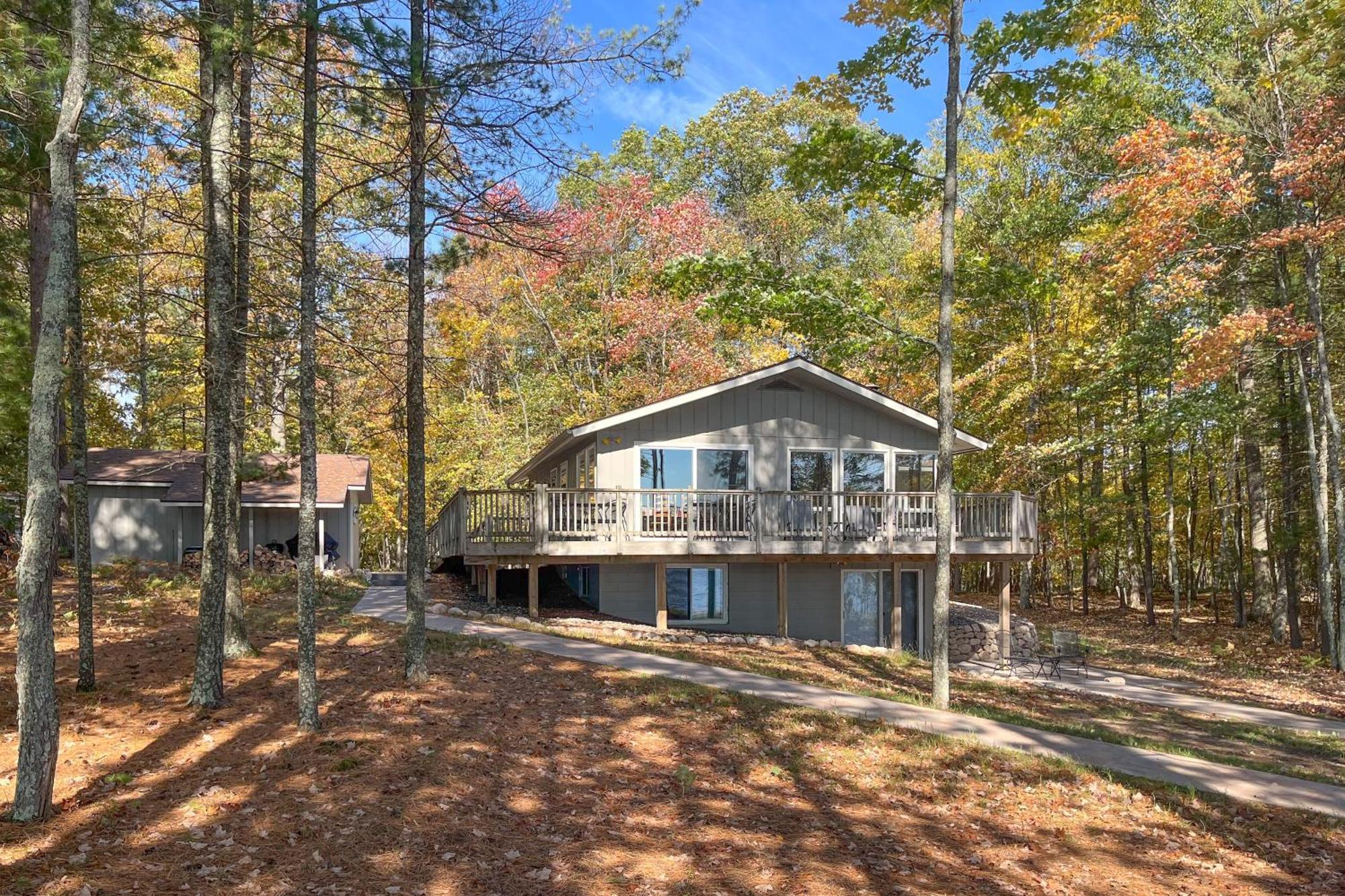 Chanticleer Inn: Hudson House Eagle River Exterior photo