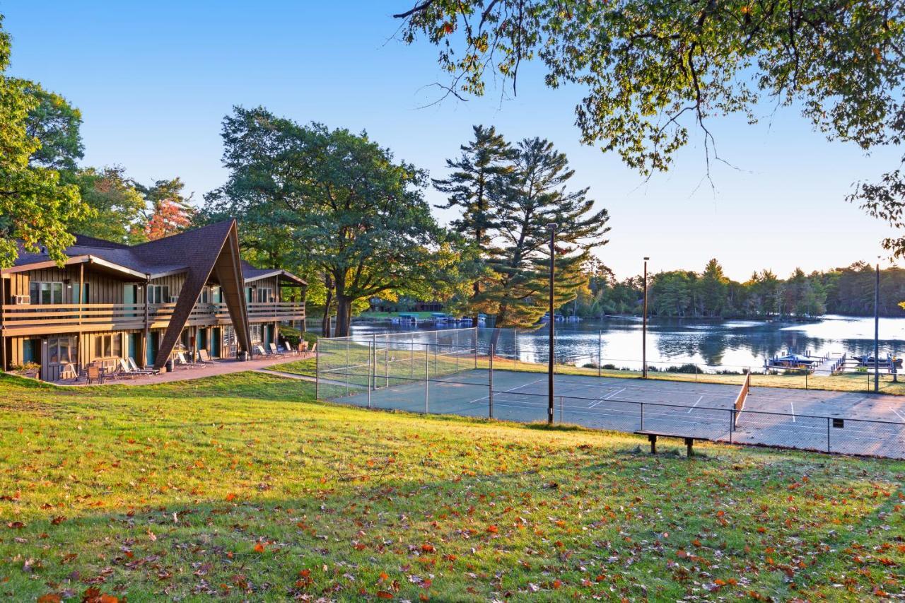 Chanticleer Inn: Hudson House Eagle River Exterior photo