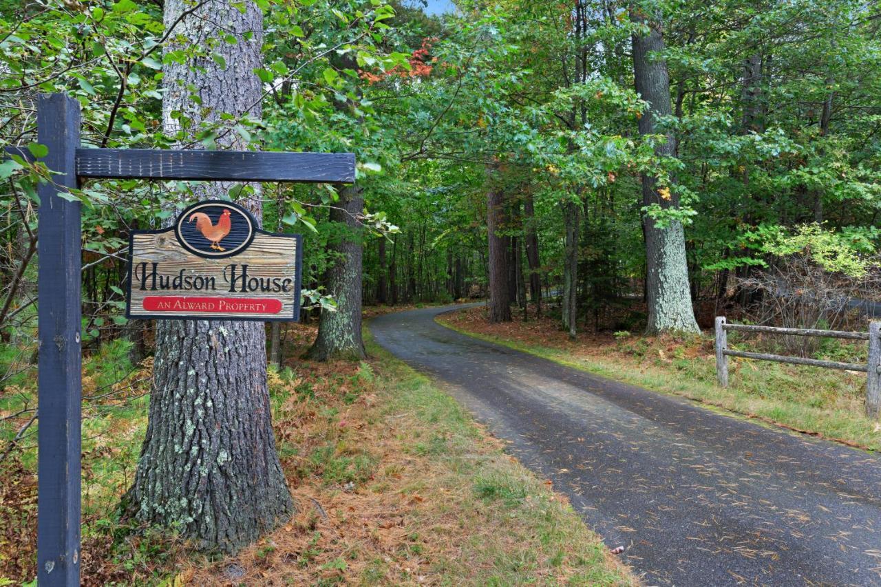 Chanticleer Inn: Hudson House Eagle River Exterior photo